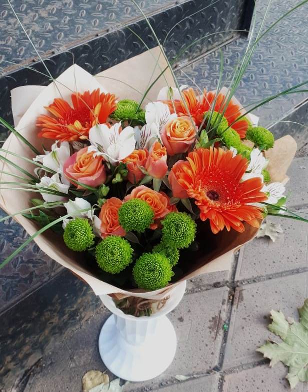 Букет цветов из: Герберы, Хризантемы, Альстромерии и Розы в Сергаче