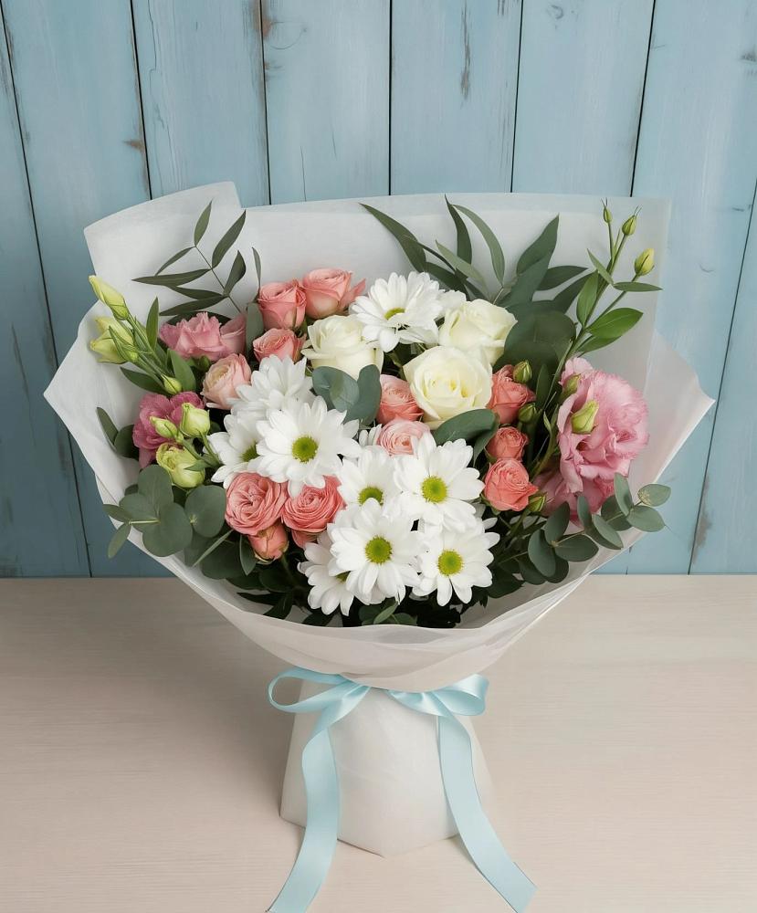 Букет цветов из: Розы, Лизиантусы и Хризантемы в Сергаче