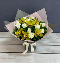 Букет цветов из:  Орхидеи и Розы в Сергаче