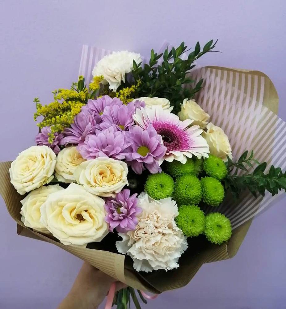 Букет цветов из: Хризантемы, Розы, Гвоздики и Герберы в Сергаче